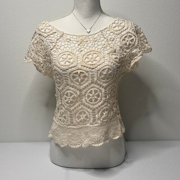 Other Tops - Vintage-inspired Size Small-Medium  cream crochet lace top